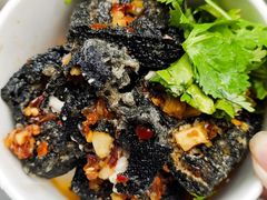 -黑色经典臭豆腐·湖南特产(坡子街店)