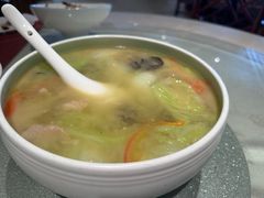 -湖泉水云间餐厅·弥勒地道菜(B座店)