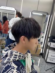 -藤野造型烫发染发