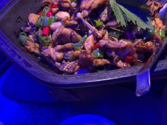 紫苏平锅牛蛙-蛙来哒(汇一城黑金冠店)