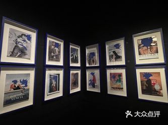 ZHUCHKNGYUN,是非常有中国独立价值国际时装