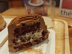 -théATRE 茶聚场(王府中環店)