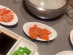 -黑金·寻焰自助百汇·烤肉·火锅(中街店)