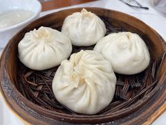 -老西白点心店
