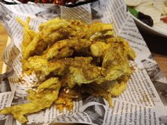 -临界音乐酒馆·小龙虾·江湖菜(华熙LIVE·鱼洞店)