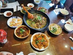 -谢老五跷脚牛肉·非遗传承店