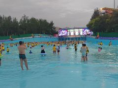 -欢乐水魔方水世界