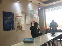 -小龙大肉面馆