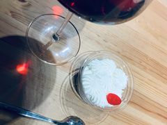 奶油栗子杯-红宝石·鲜奶小方·海派西点房(联洋店)