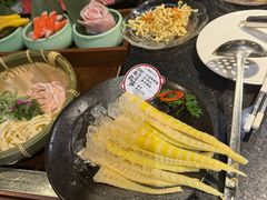 -捞王锅物料理(凯旋路店)