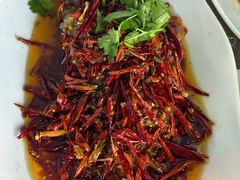 -巧克力渔家.小船海鲜胶东菜(万平口店)