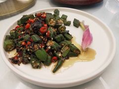 梅干菜炒秋葵-荷庭·精致湘菜(华强北九方店)