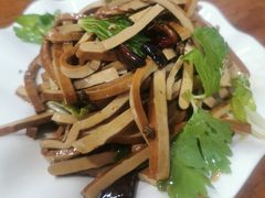 -陈有良尖椒鸡(渝中旗舰店)