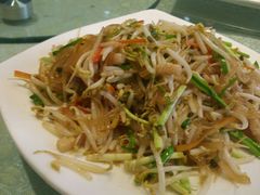 豆芽炒粉-可达酒店