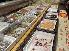 -尚品海鲜肥牛自助火锅(湖明店)