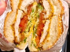 -The Habit Burger Grill 哈比特汉堡(复兴soho店)