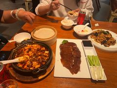 -京尊烤鸭店JINGZUN(春秀路店)