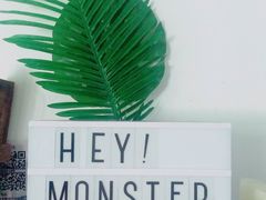 -怪兽咖啡 Monster Cafe
