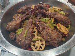 干锅鸭头-听涛雅苑百味饺子老家菜馆