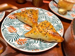 酥皮羊肉烤包子-那拉提之疆·新疆菜(美院店)