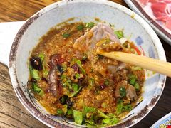 -毛辣果·贵州红酸汤牛肉火锅(西单店)