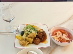 -上海浦东国际机场-T2航站楼