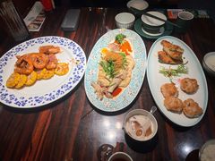 -粤·向群饭店(麓景路店)