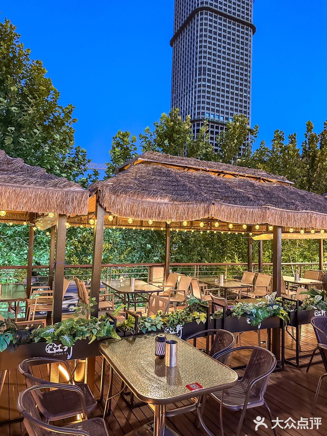 武汉聚会新地标!江野营地等你来嗨!