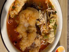 -丽丽三鲜螺蛳粉(田林路店)