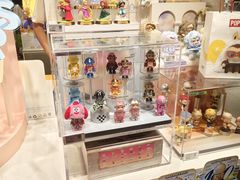 -泡泡玛特POPMART(上海环球港店)