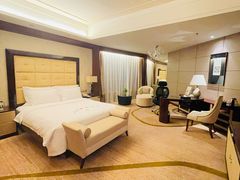 -宝利来国际大酒店(机场店)
