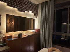 -秘地·影院式足浴SPA(凤三旗舰店)
