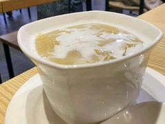 鸽子蛋莲子糖水-郑猛记石岐鸽主题餐厅(长江店)
