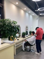 -悦·臻时美发沙龙