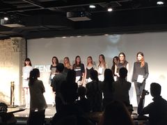 -剪刀石头布家居广场