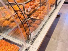 -巴黎贝甜(大宁国际商业广场店)