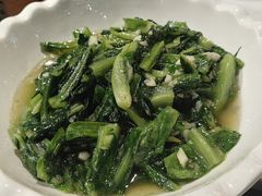 -琥珀老六龙虾(四里河店)