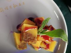 -忘忧草融合私房菜(红鼎国际店)
