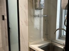 -初禾Film·Apartment(深圳福田岗厦地铁站店)