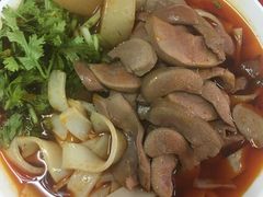 -江三王记牛杂馆(总店)