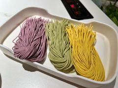 -八合里牛肉火锅(上海世茂广场店)