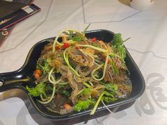 -巴厘龙虾·榜首油焖大虾(音乐学院·沿江酒馆店)
