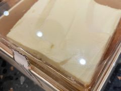 白色提拉米苏蛋糕-OUR Bakery(SKP-S店)