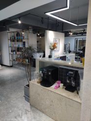 -HG美发设计沙龙