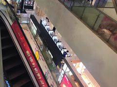 -鸿通城购物中心