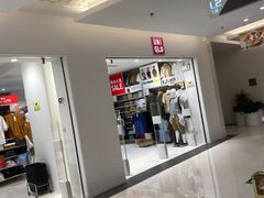 -优衣库(上海金桥国际商业广场店)