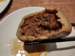 -清真吴记门钉肉饼·喜多利