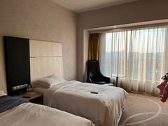 -上海虹桥西郊假日酒店