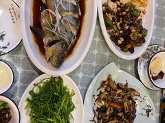 -小厨子私房菜·云南美食店