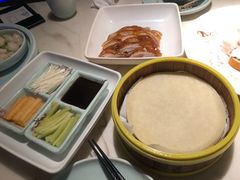 -韵秋荷(宝山龙湖天街店)